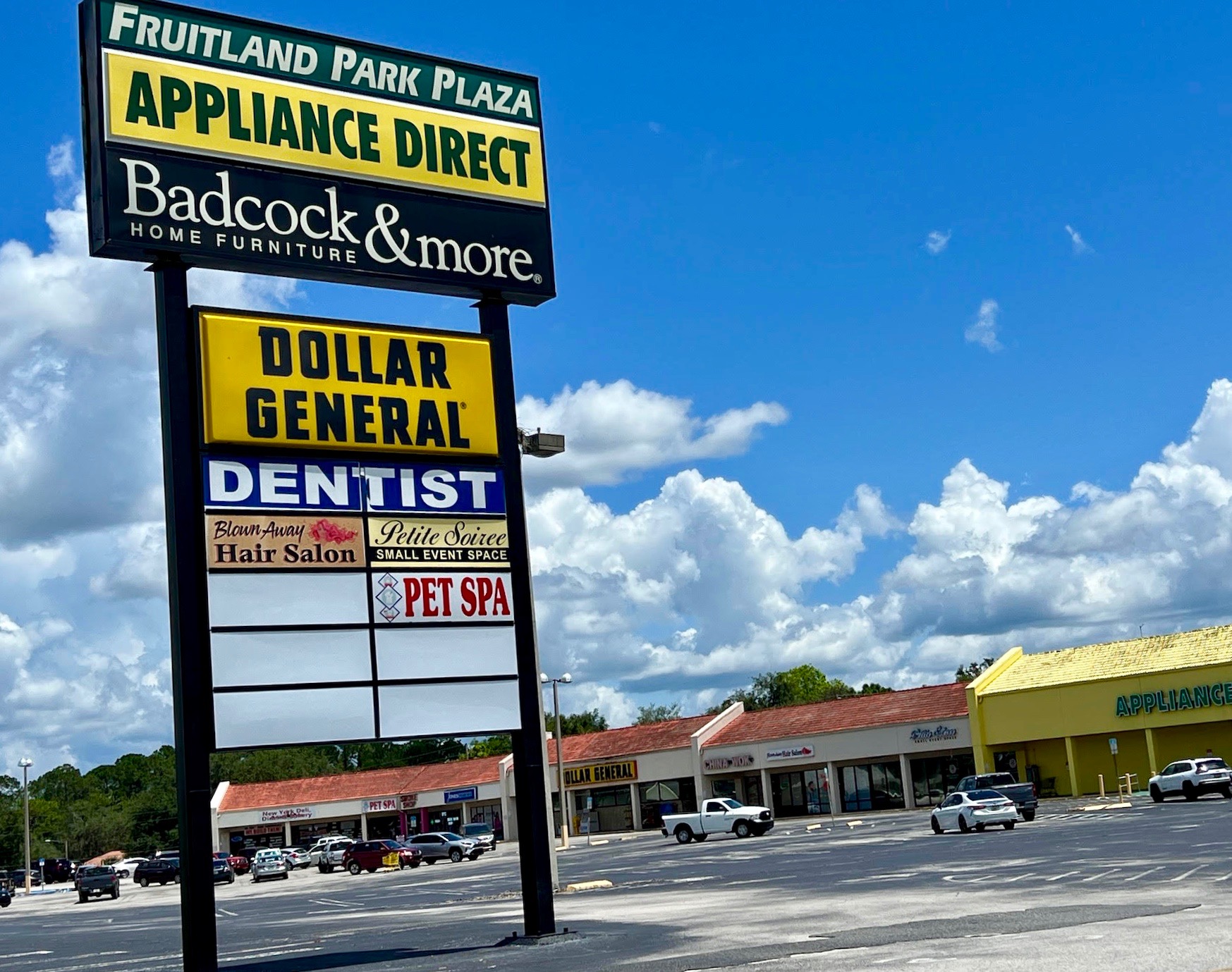 Woman nabbed with drugs at shopping plaza in Fruitland Park