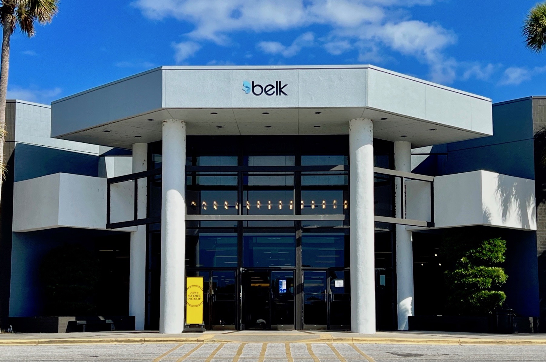 Belk Employee Living Beyond Means Arrested After Allegedly Stealing More Than 2000 Leesburg 