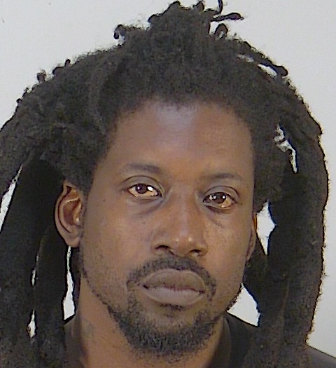 Leesburg man arrested on drug trafficking charges in SWAT team raid ...