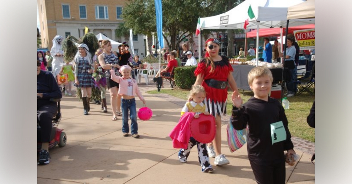 Leesburg Partnership hosting 'Boo Bash' trickortreating event