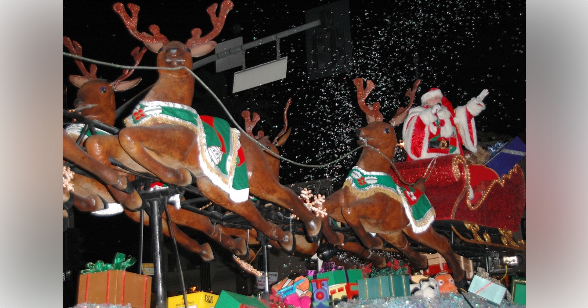 Leesburg Christmas Parade will step off Dec. 2 on Main Street